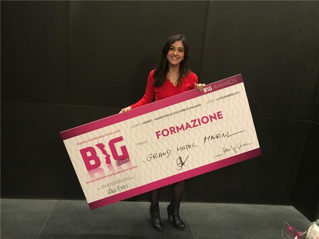 Ragazza di 23 anni con laurea in economia aziendale e master in economia del turismo impartisce ripetizioni di Economia Aziendale e Politica per studenti delle superiori e dell’Università