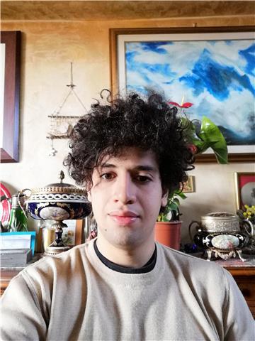 Studente universitario per ripetizioni di matematica,scienze