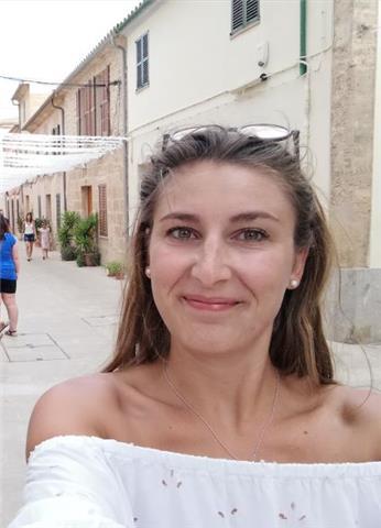 Tutor di Inglese con Laurea in Lingue e Culture Straniere
