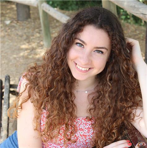 Estudiante de Magisterio se ofrece a dar clases de refuerzo escolar durante el mes de JULIO