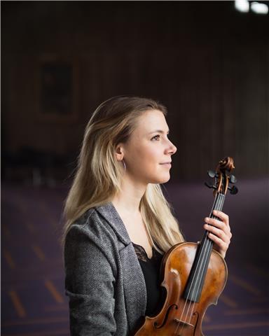 Profesora de violín, viola y lenguaje musical