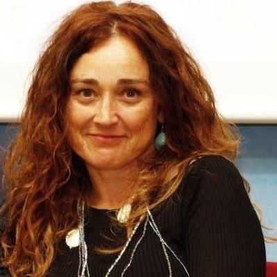 Profesora de español certificada con una amplia experiencia