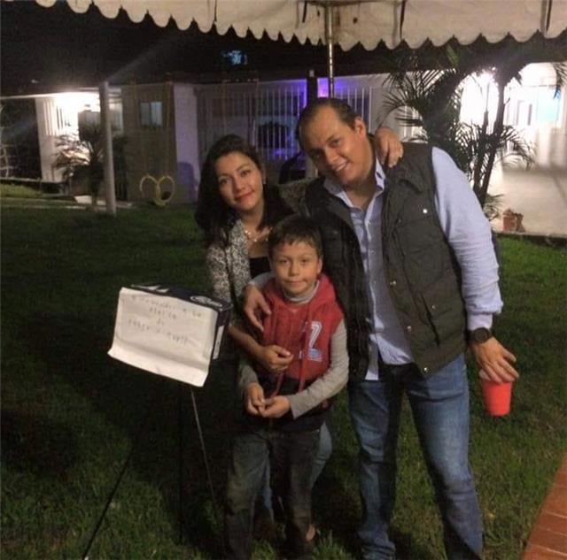 Docente de Química con varios años de experiencia, también puedo dar todo lo referente a conservación de la energía