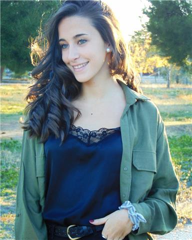 Maestra en educación infantil y primaria imparte clases de todo tipo