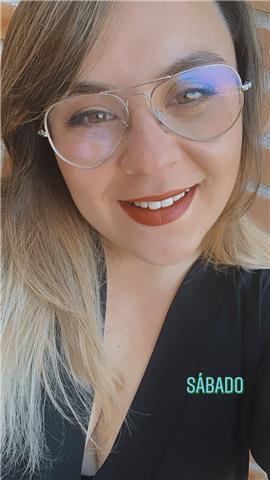 Profesora de Inglés a personas de entre 8 y 18 años. Preparación de exámenes del B1