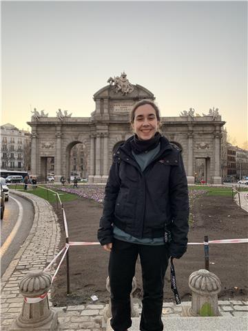 Profesora de repaso primaria y eso