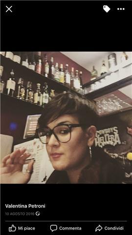 Laureata in economia e management