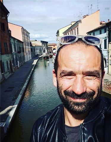 Prof. di informatica impartisce ripetizioni per recupero debiti e superamento ECDL