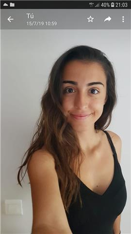 Saludos, 
Soy una persona muy trabajadora, estudiante y responsable que se ofrece a dar clases de Latín y Griego para preparar las Pruebas de acceso a la universidad, yo las realicé hace 1 año y obtuve un 10 en latín y 8.5 en Griego