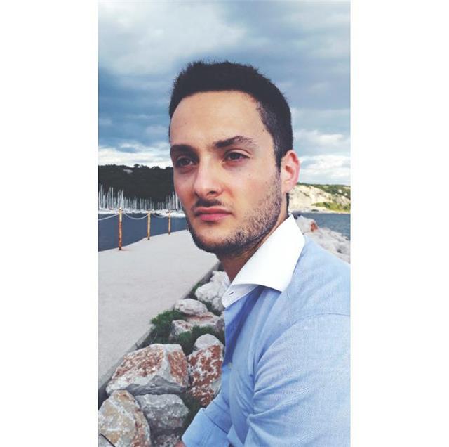 Dottore in chimica organica offre lezioni di chimica, matematica, fisica e biologia nella zona costiera del Friuli Venezia Giulia per le province di Udine, Gorizia e Trieste