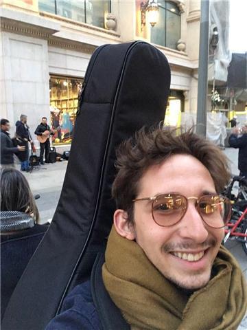 Clases de guitarra, aprendé tocando canciones