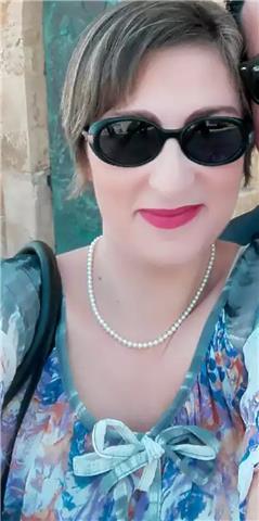 Laureata in giurisprudenza con esperienza nel settore del diritto penale ed amministrativo offre ripetizioni di diritto