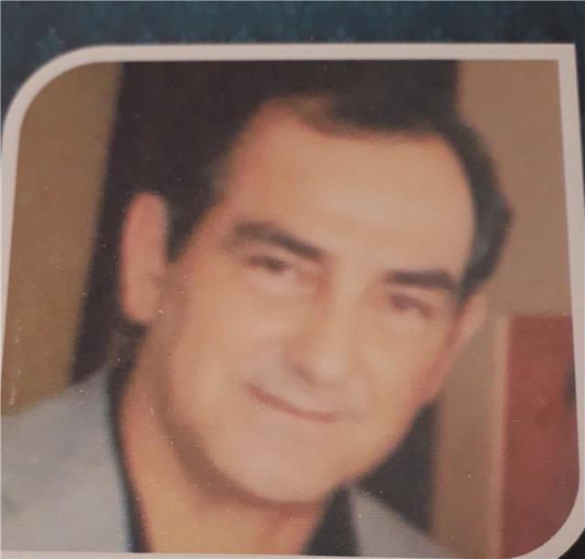 Profesor de Violín, piano, guitarra, saxofon, voz, armonia