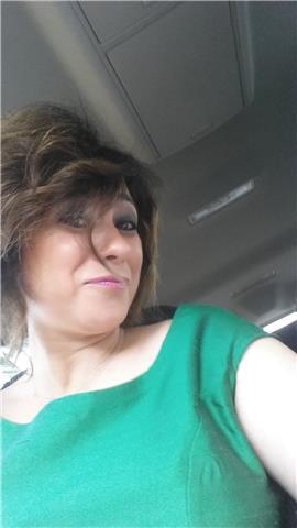 Laureata in economia abilitata dottore commercialista