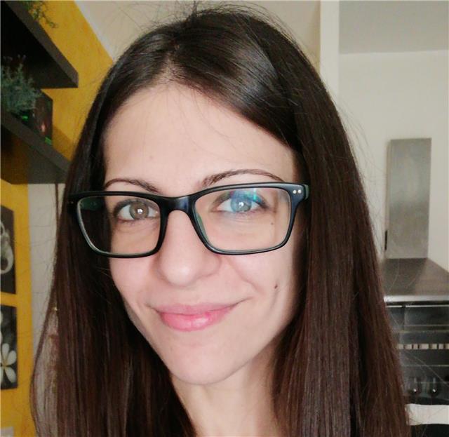 Docente di Interpretazione consecutiva, dialogica - trattativa e simultanea di lingua francese nell’ambito del corso di studi triennale di Scienze della Mediazione Linguistica (Classe L-12) presso International Studies College SSML, Via Facchinetti, 3, Ca