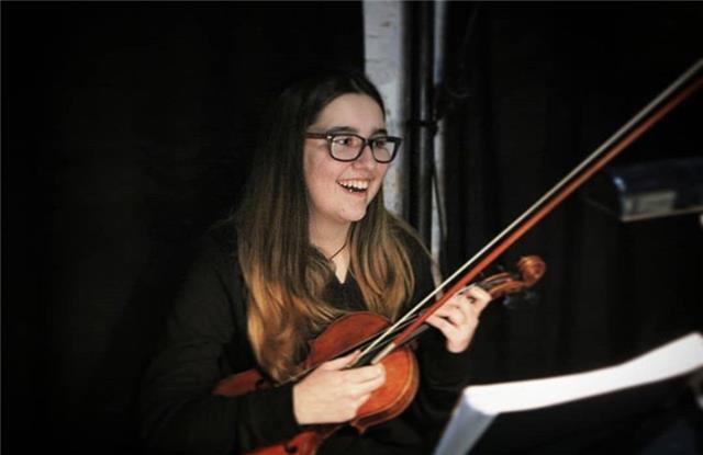 Doy clases de lenguaje musical tanto de temario nuevo como de repaso