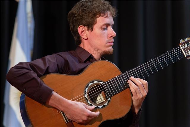 Aprende Guitarra con Agustín Faggiano - Clases Online Individuales - Todos los Niveles