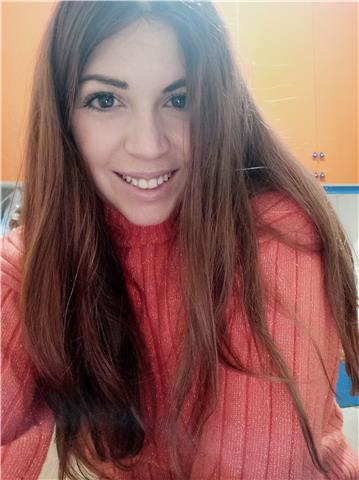 Sono una laureanda in Scienze biologiche, con almeno cinque anni di esperienza in ripetizioni per bambini di scuola elementare, scuole medie e per quanto riguarda alcune materie delle scuole superiori. Mi piace creare con le persone un'atmosfera serena e