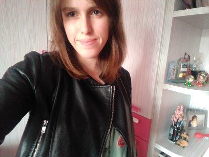 Doy clases particulares de todas las asignaturas a primaria y eso y de matemáticas, fisica y quimica en bachiller