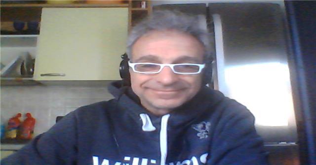 laureato in scienze impartisce lezioni di chimica per tutte le scuole di ordine e grado ; possibilità di lezioni on line 
tel 
rodolfo baldini