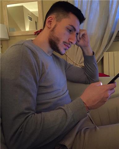 Studente universitario in economia e commercio offre ripetizioni in matematica o aiuto compiti