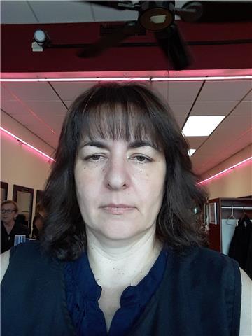 Madrelingua inglese per lezioni private oppure online sono di frosinone