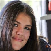 Studentessa del liceo linguistico offre supporto per la lingua inglese elementare o media