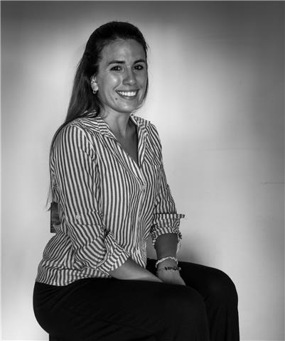 Profesora de lengua y literatura ofrece clases accesibles