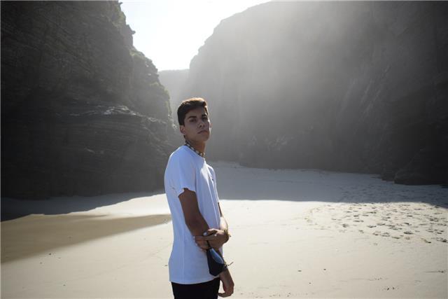 Estudio biología marina en vigo y estoy interesado en dar clases a alumnos de eso o bachiller de cualquier asignatura de la rama de ciencias