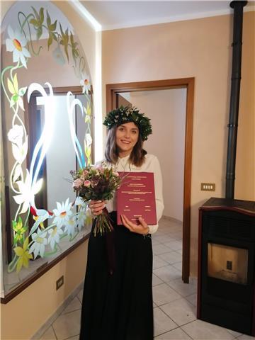 Disponibile per lezioni private a ragazzi di scuole medie ed elementari di tutte le materie (escluse le lingue) sulla provincia di modena