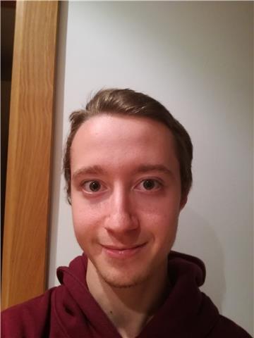 Laureando in matematica offre ripetizioni di matematica e altre materie scientifiche per studenti dalle elementari ai primi anni d