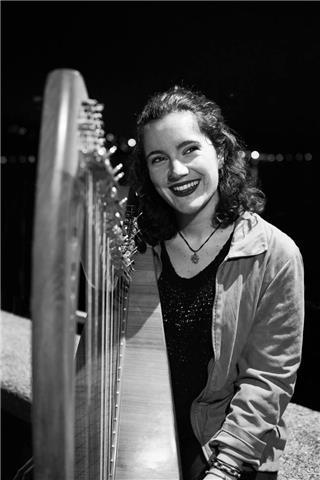 Músico profesional ofrece clases de música para niños y adultos