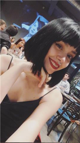 Profesora de música y piano. repertorista y pianista acompañante