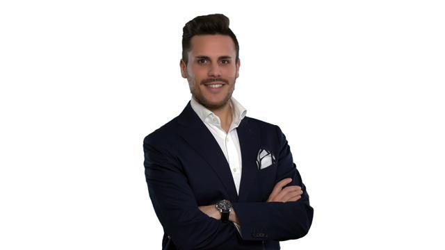 Insegnante di grammatica, espressione e letteratura francese