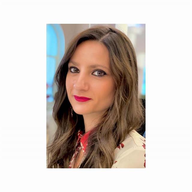 Offresi lezioni on line di arte e tecnologia su Napoli e provincia, per studenti della scuola secondaria di primo grado