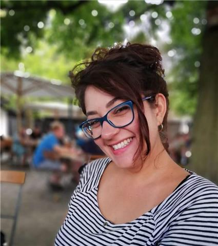 Insegnante di italiano offre lezioni per materie umanistiche (elementari-medie-superiori)