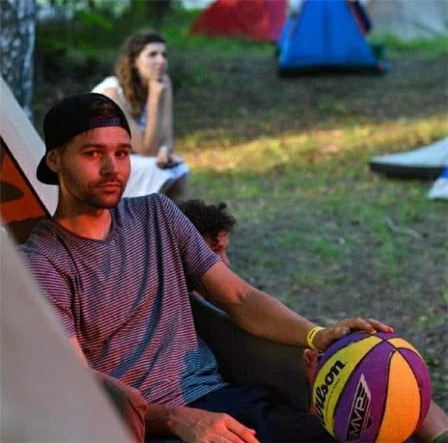 114 Profesora de inglés y estudiante de máster en lenguas clásicas ofrece clases de inglés para todas las edades y propósitos