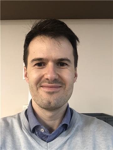 Ingeniero aeronáutico se ofrece para dar clases particulares de matemáticas, física y química . experiencia con más de 15 alumnos