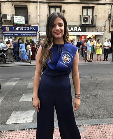 Graduada en bioquímica con experiencia de 4 años dando clase a adolescentes y universitarios