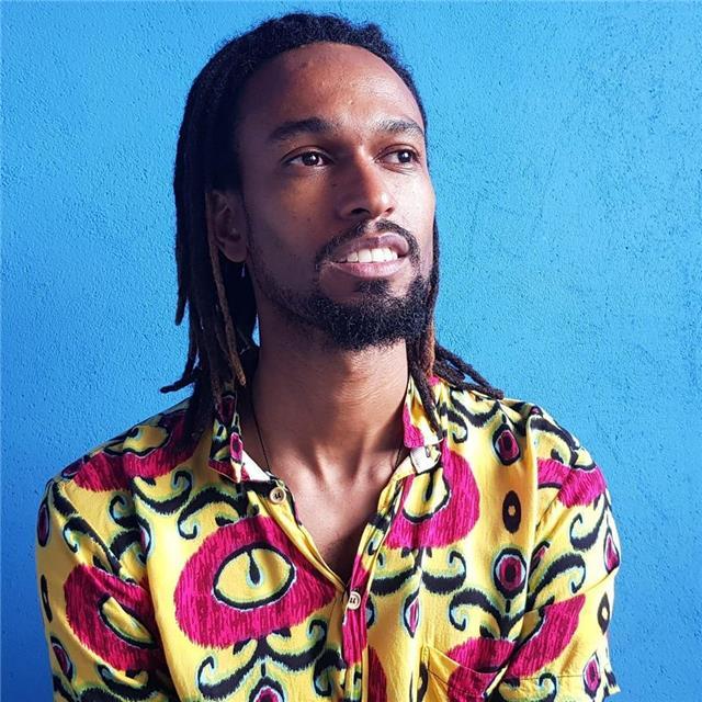 Clases de guitarra, ukelele y cavaquinho