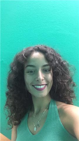 Étudiante en Licence de droit donnant des cours particuliers tous niveaux