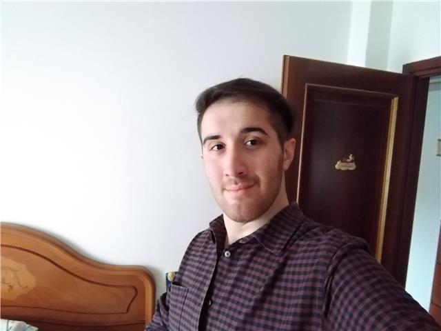 Studente universitario offre ripetizioni in materie umanistiche