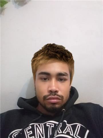 Soy muy implicado me gusta enseñar vocalización y el hablar, soy nativo de Estados Unidos y ya tengo dado clases en ayuntamientos y a niños 6-7 también adultos