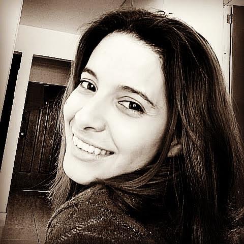 Soy profesor de matemáticas online y me apasiona ayudar a mis estudiantes a perder el miedo a los números