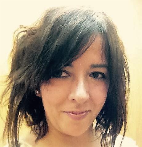 Formadora derecho empresarial, habilidades directivas y preparación de oposiciones