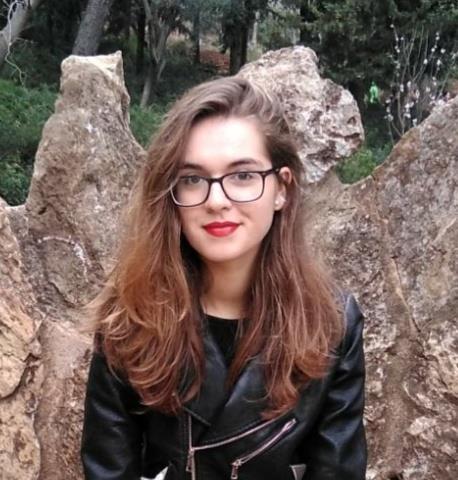 Doy clases de matemáticas y física y química a alumnos de primaria y eso