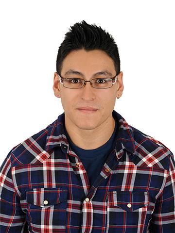 Doy clases particulares a niños y adolescentes (primaria y secundaria) de todas las materias a domicilio o en mi propia casa