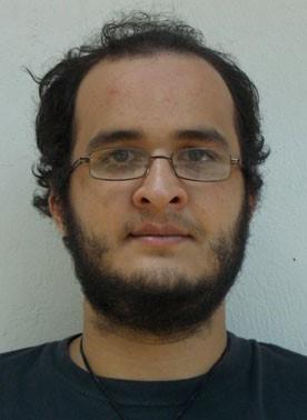 Profesor de guitarra ofrece lecciones divertidas para principiantes