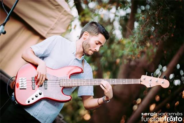 Clases particulares de bajo eléctrico, piano, lenguaje musical y harmonia