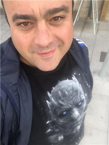 Profesor diplomado en magisterio y piano da clases de lengua, música, matemáticas, ciencias naturales , ciencias sociales... a todos los niveles